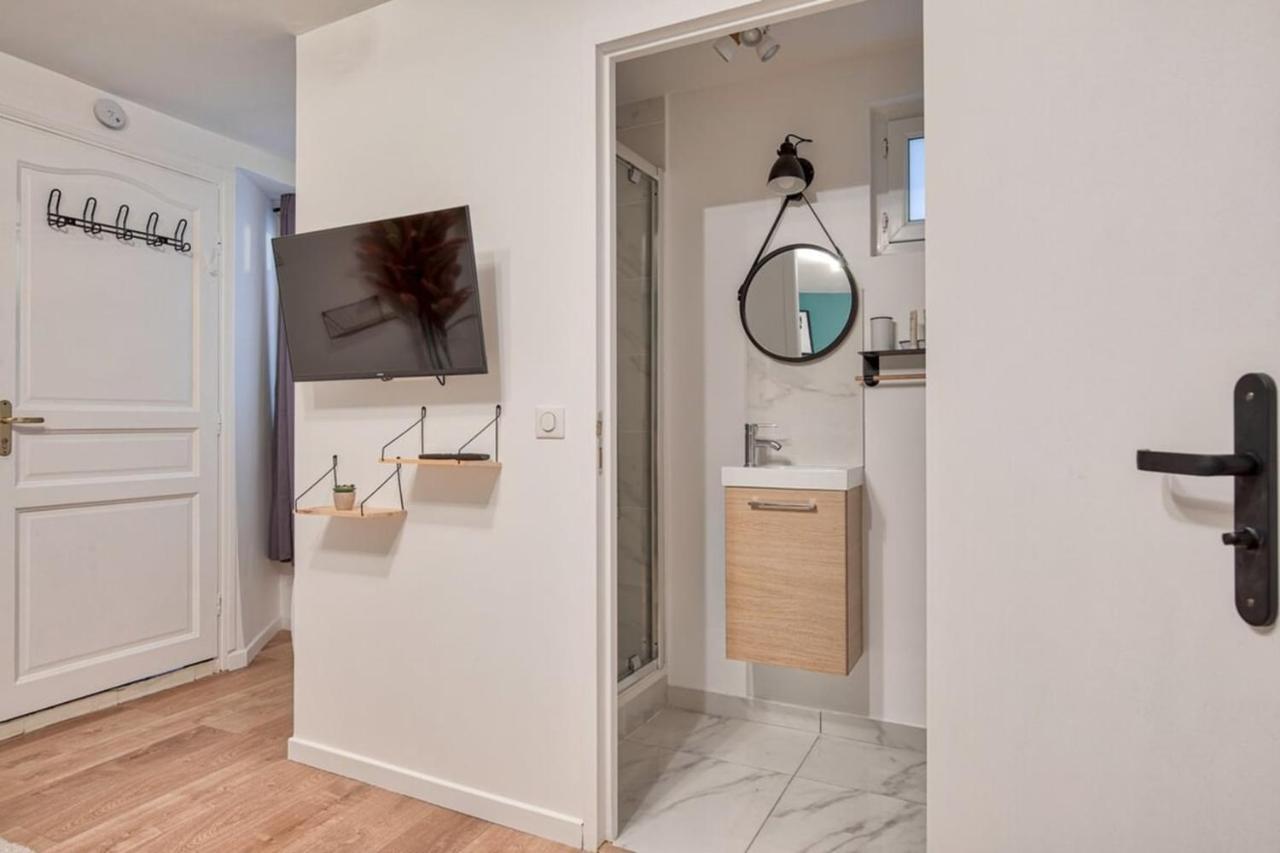 Cozy Studio At Republique - 2P Apartamento Paris Exterior foto
